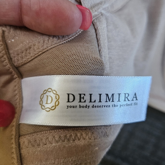 Seamless Tan Bra Strapless Option 38F - Picture 3 of 4